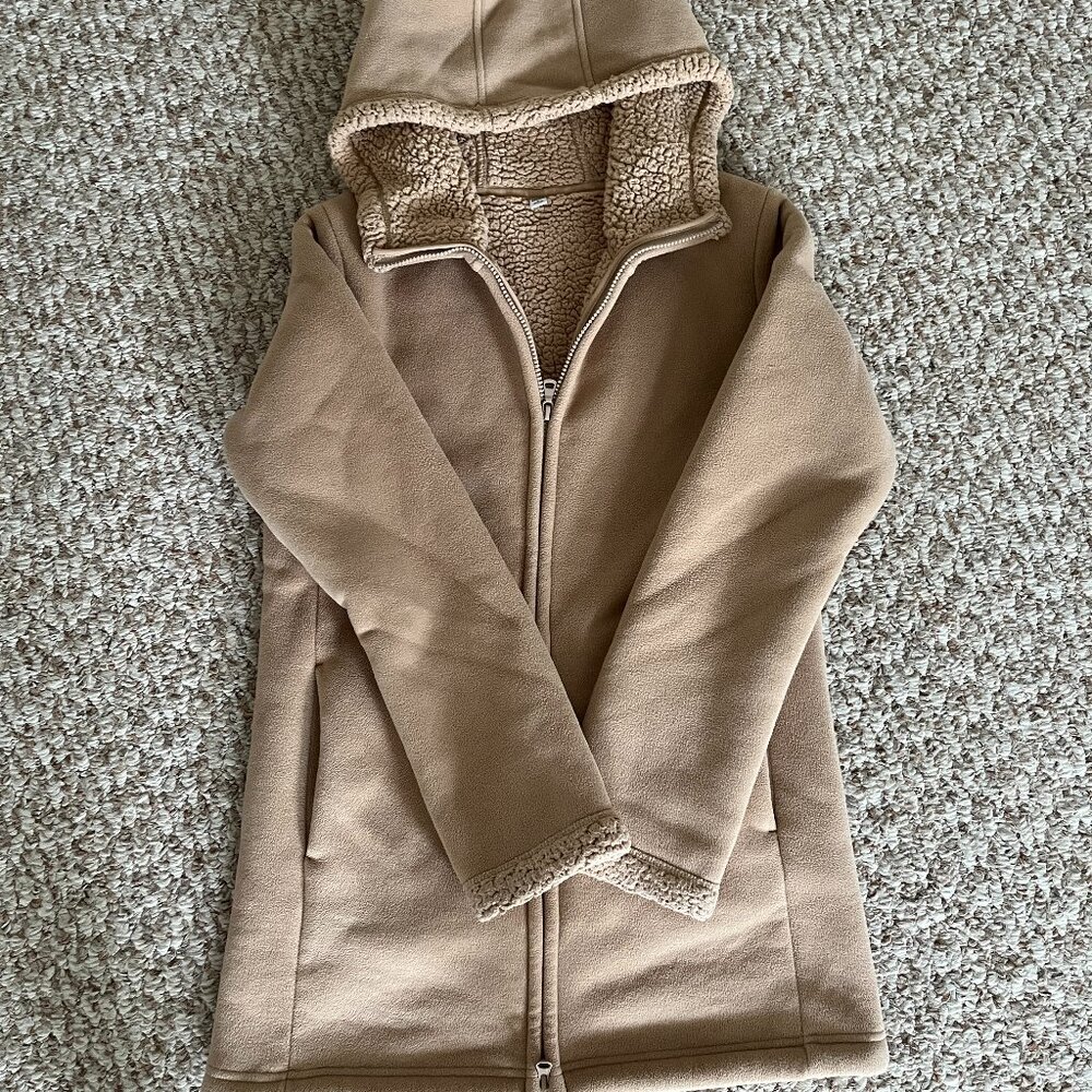Uniqlo Fleece Coat